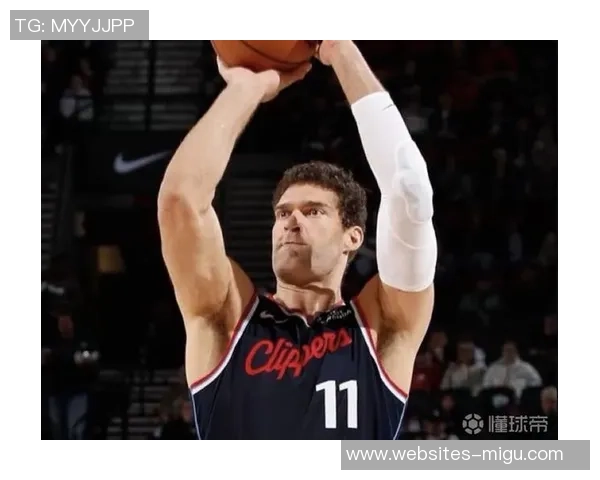 布鲁克洛佩斯：从篮球新星到NBA顶尖中锋的辉煌之路