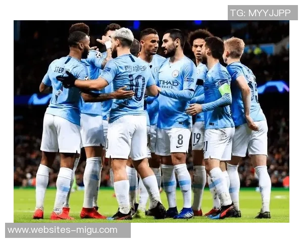 年轻人对曼联精彩对决视频回顾赛场激情与年轻活力的碰撞